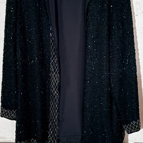 Elegant Black Beaded sparkly Women's formal wear - Picture 1 of 9